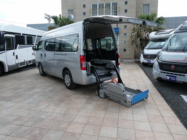 日産NV350キャラバン