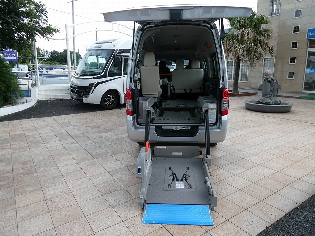 日産NV350キャラバン