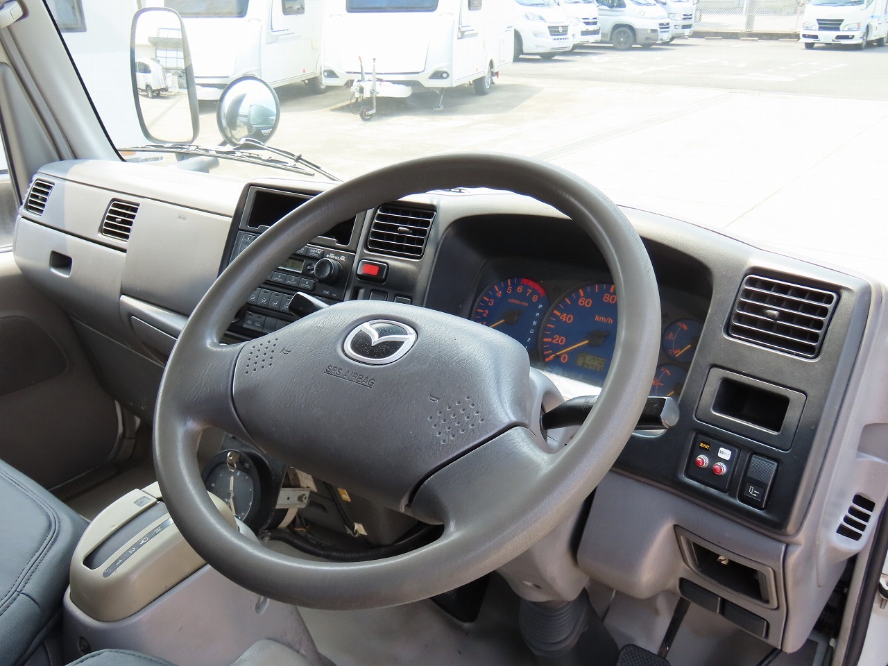 マツダタイタン