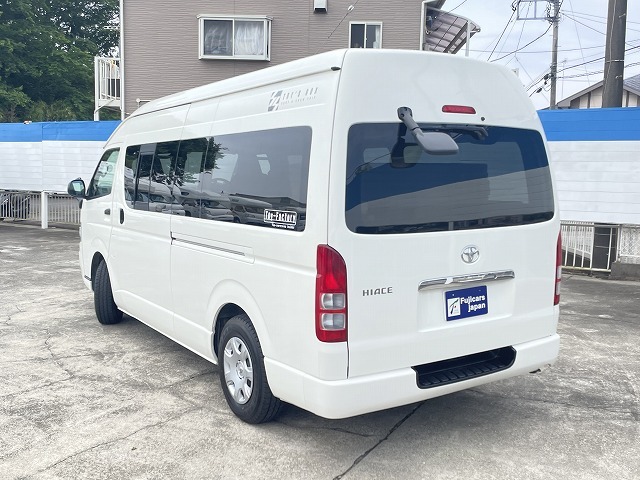 キャンピングカーバンコン