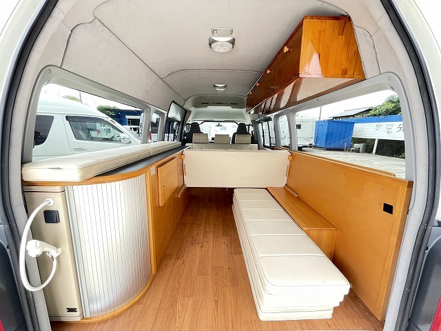 キャンピングカーバンコン