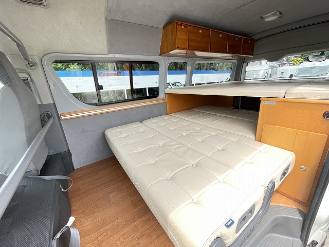 キャンピングカーバンコン