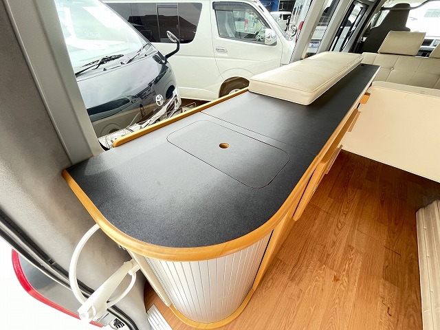 キャンピングカーバンコン