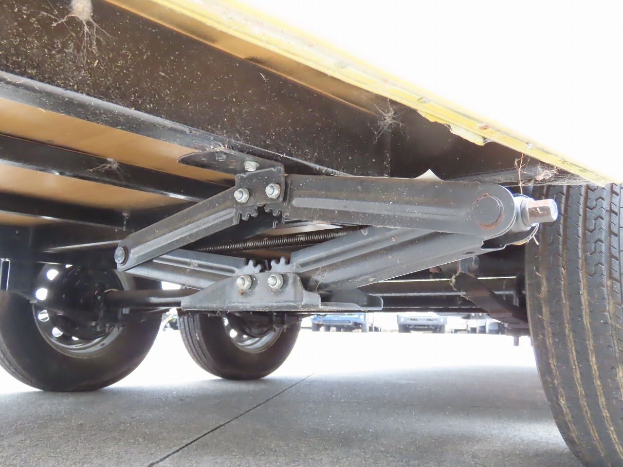 キャンピングカートレーラー