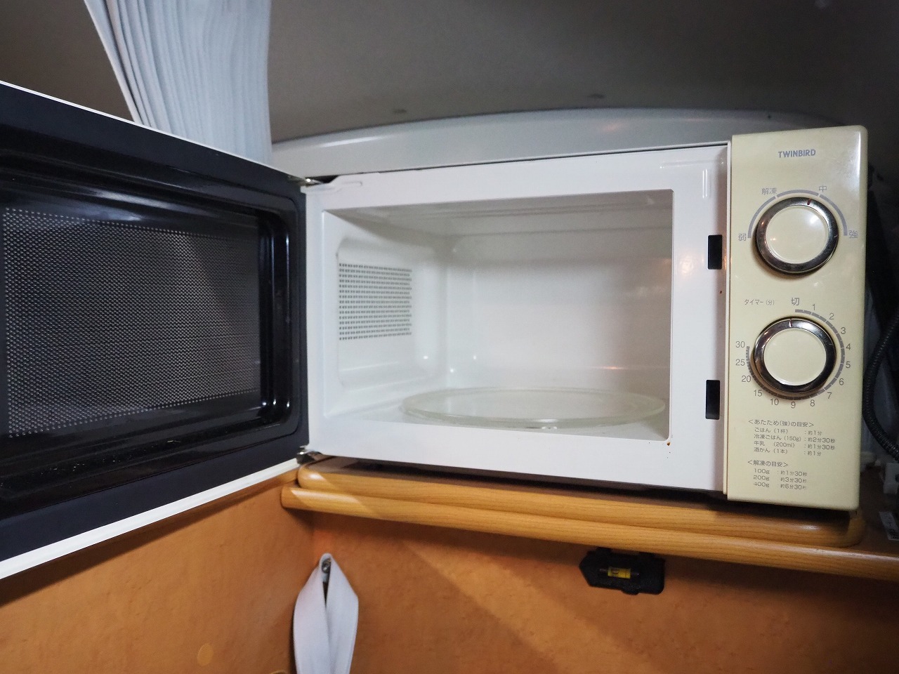 キャンピングカー軽キャンパー