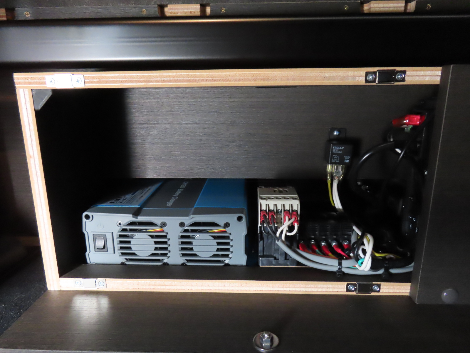 キャンピングカーバンコン