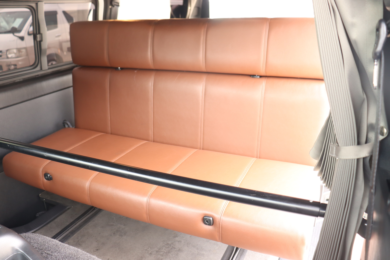 キャンピングカーバンコン