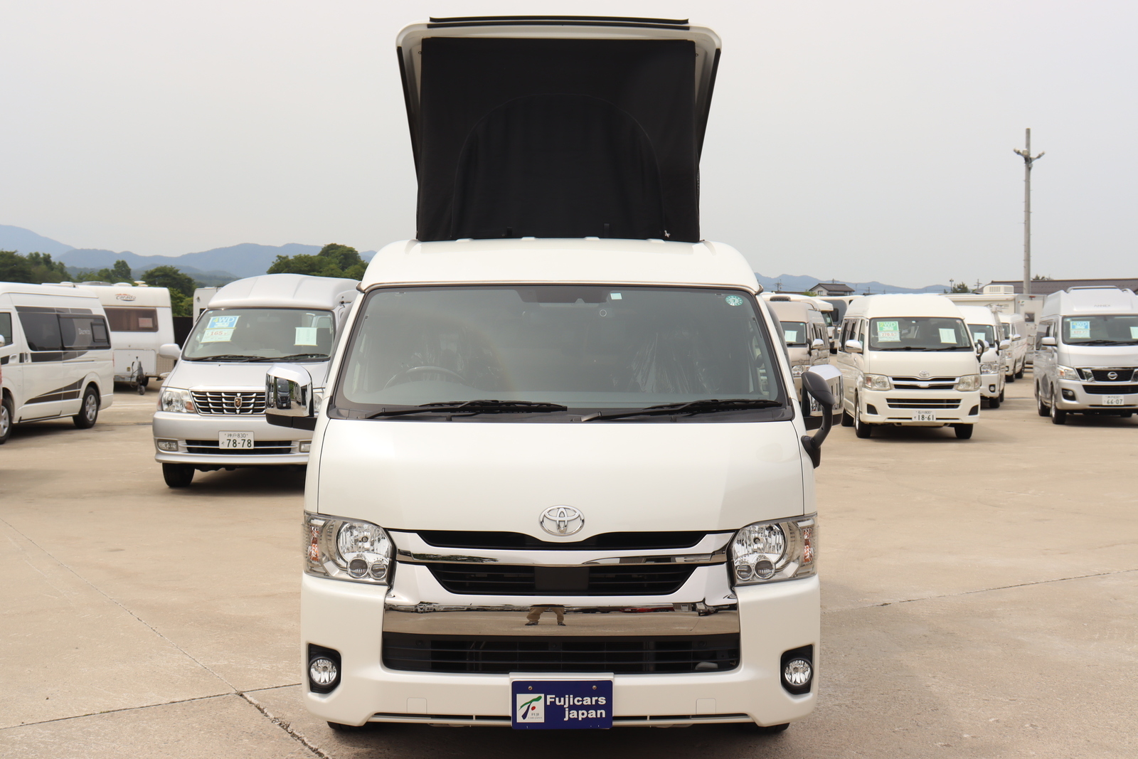 キャンピングカーバンコン