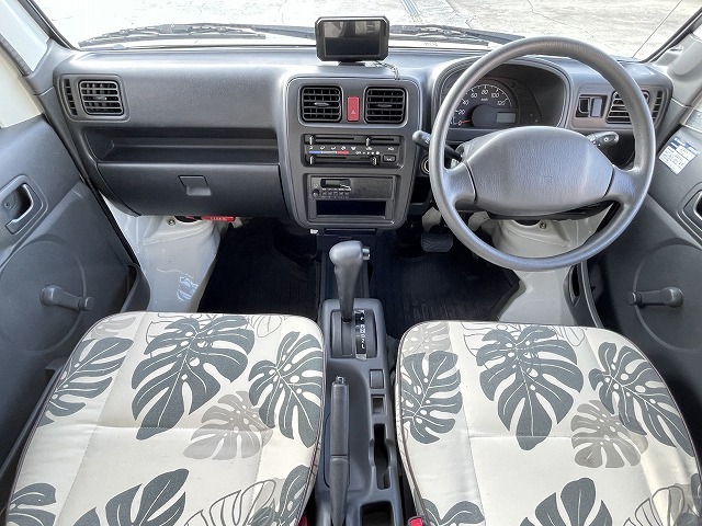 キャンピングカー軽キャンパー