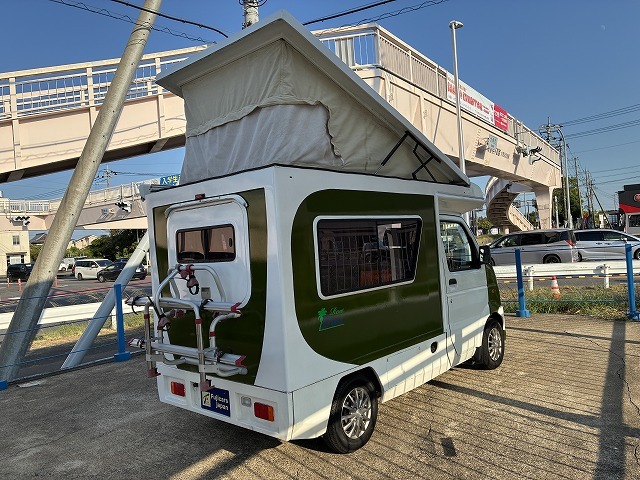 キャンピングカー軽キャンパー