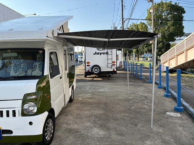 キャンピングカー軽キャンパー