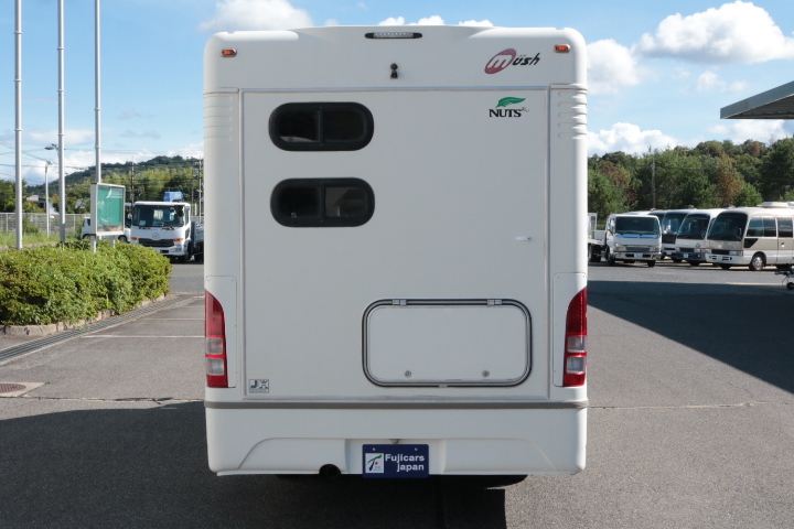 キャンピングカーキャブコン