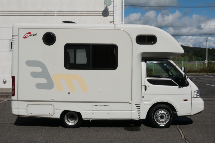 キャンピングカーキャブコン