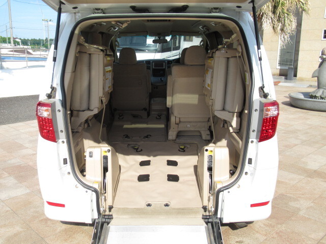 トヨタアルファード