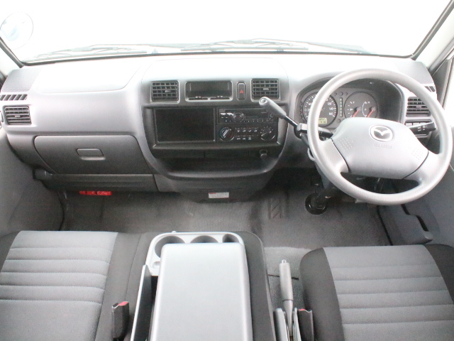 キャンピングカーキャブコン