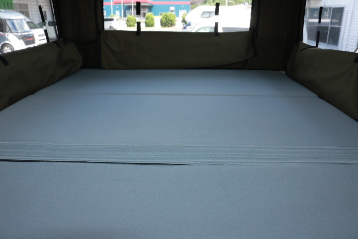 キャンピングカーバンコン