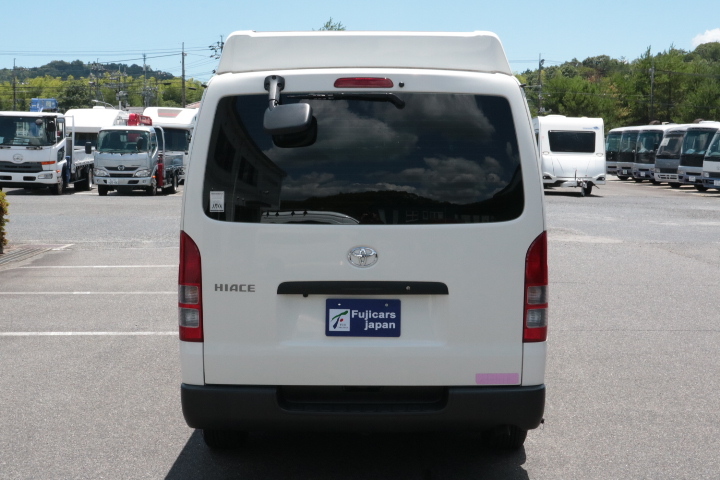 キャンピングカーバンコン