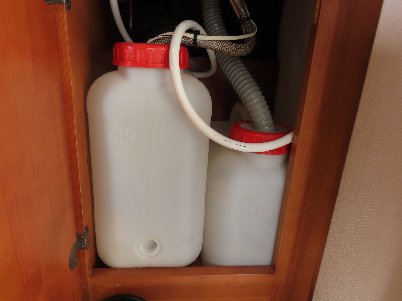 キャンピングカー軽キャンパー