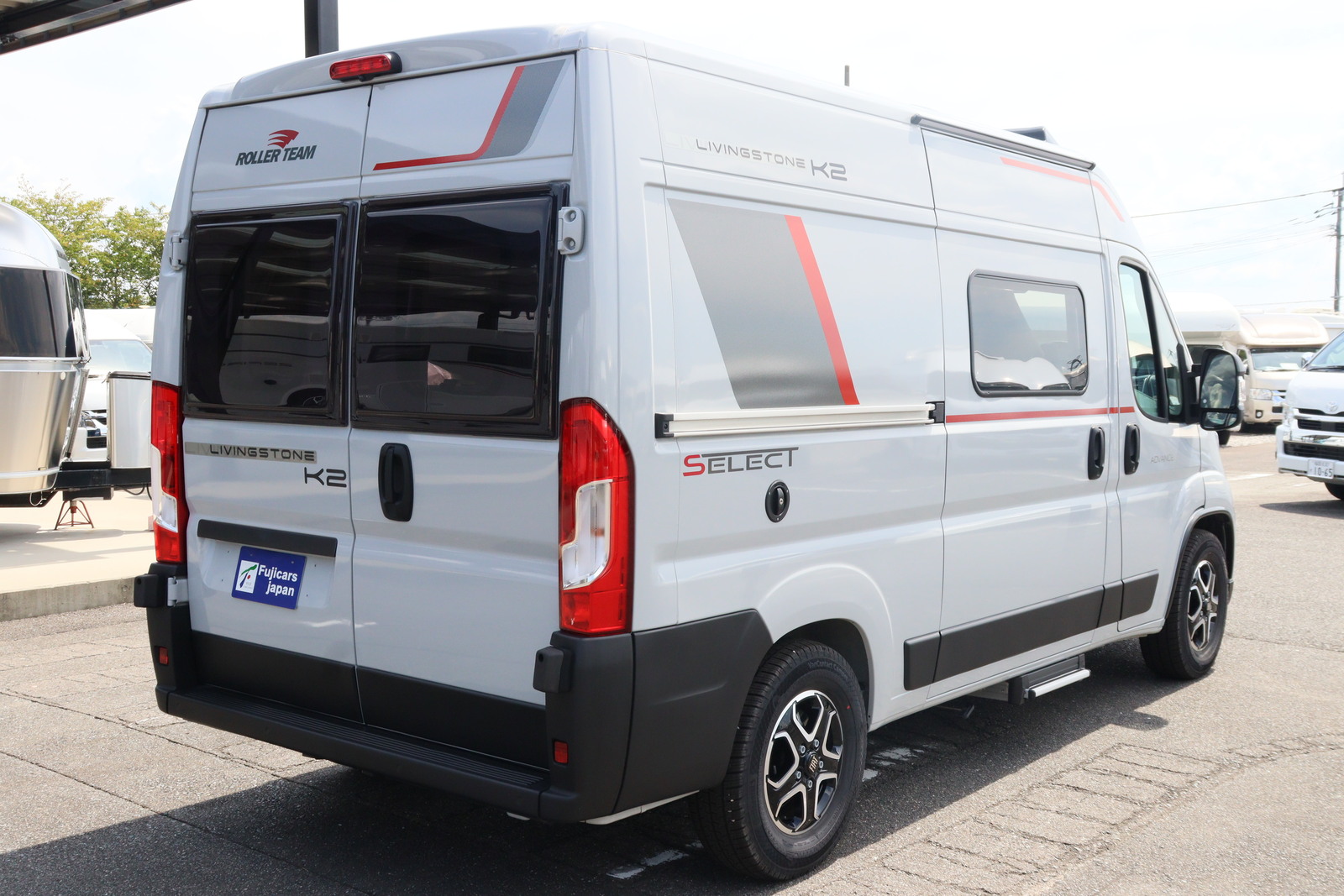 キャンピングカーバンコン