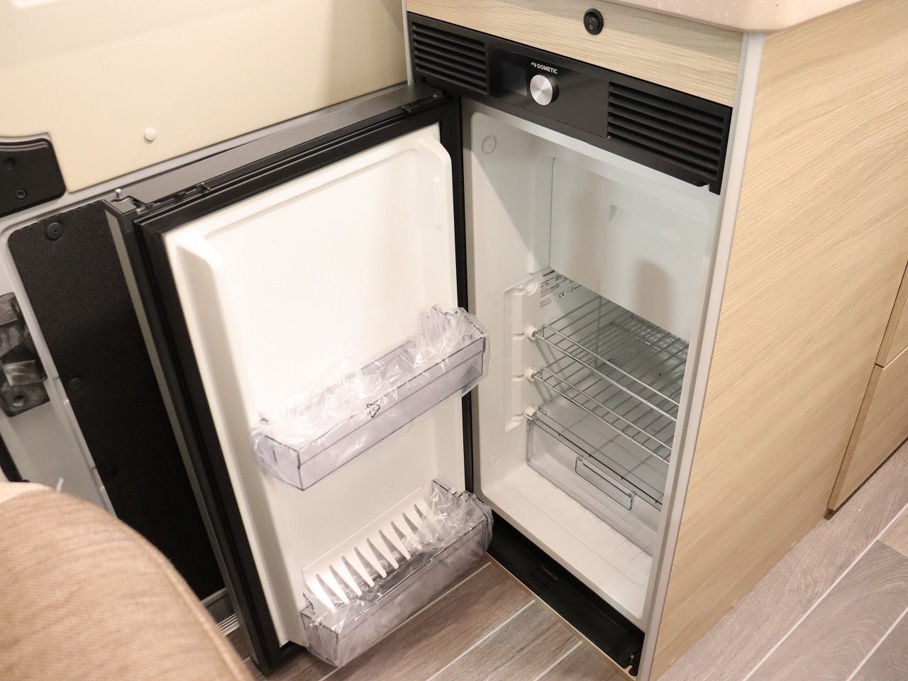 キャンピングカーバンコン