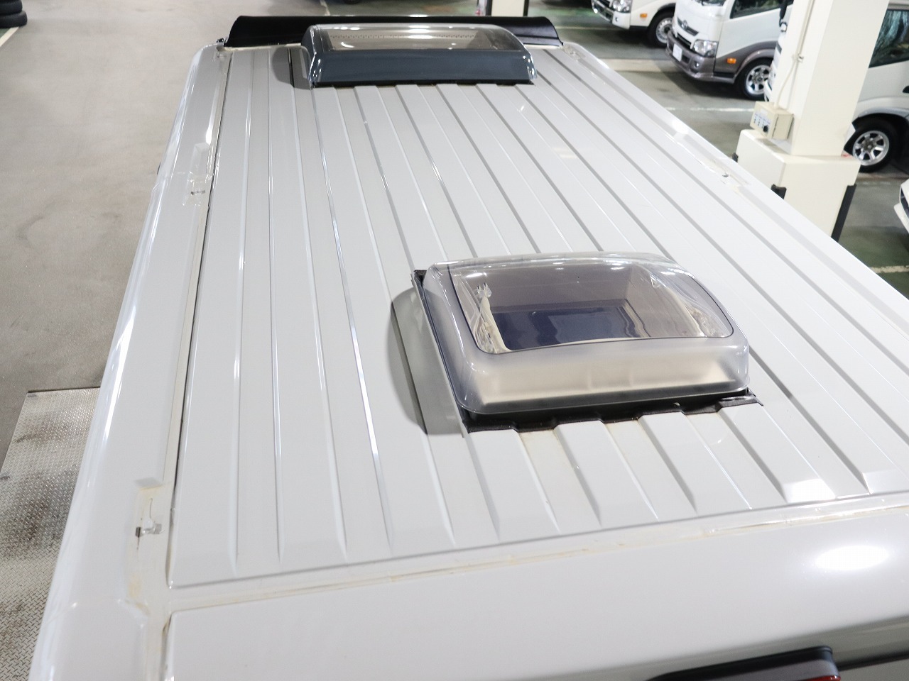 キャンピングカーバンコン