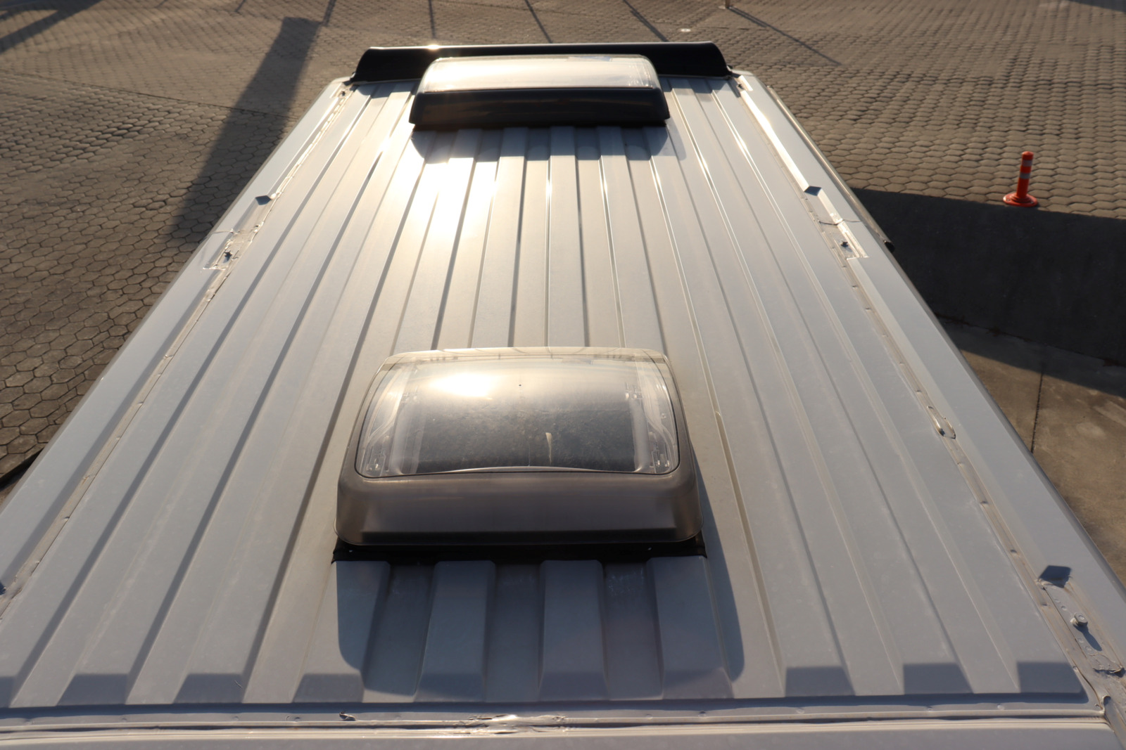 キャンピングカーバンコン