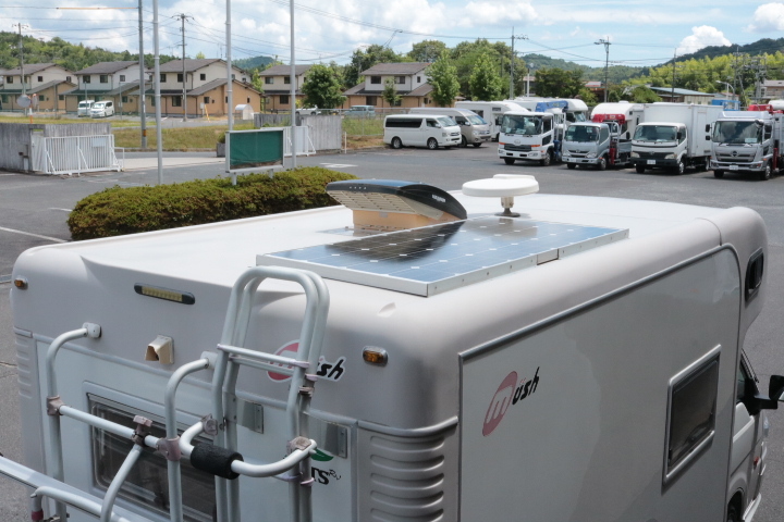 キャンピングカーキャブコン