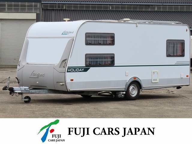 トレーラー クナウス ホリデー500TK 家庭用エアコン