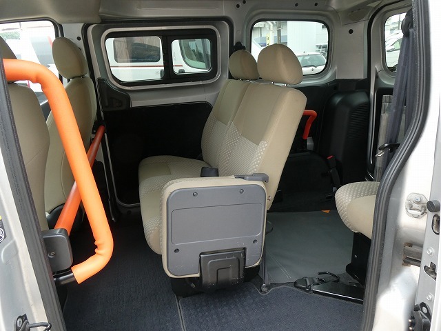 日産NV200バネット