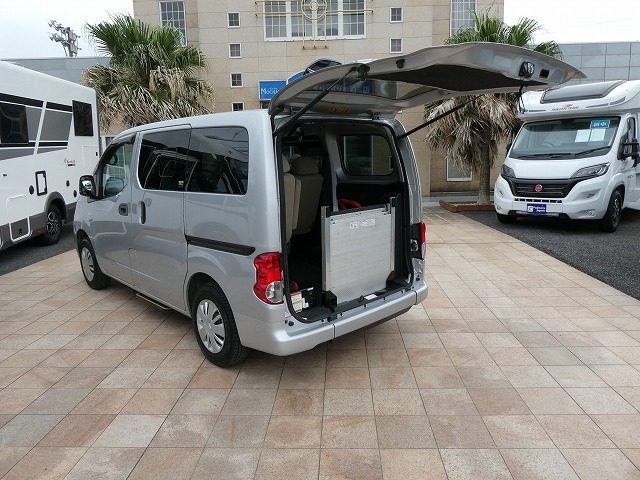 日産NV200バネット