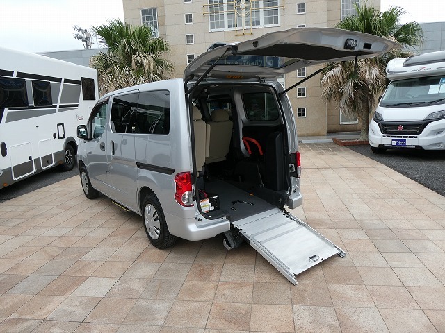 日産NV200バネット