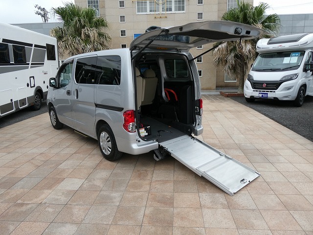 日産NV200バネット