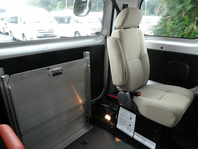 日産NV200バネット