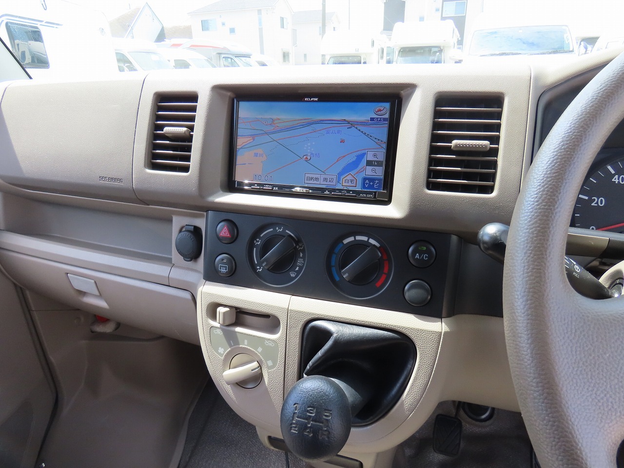 キャンピングカー軽キャンパー