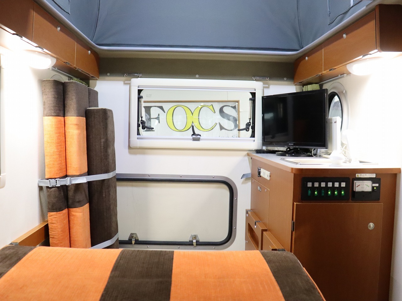 キャンピングカー軽キャンパー