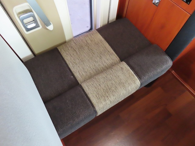 キャンピングカーキャブコン