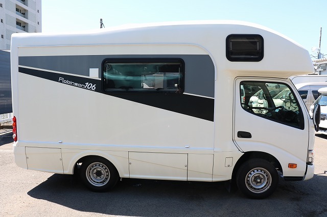 キャンピングカーキャブコン