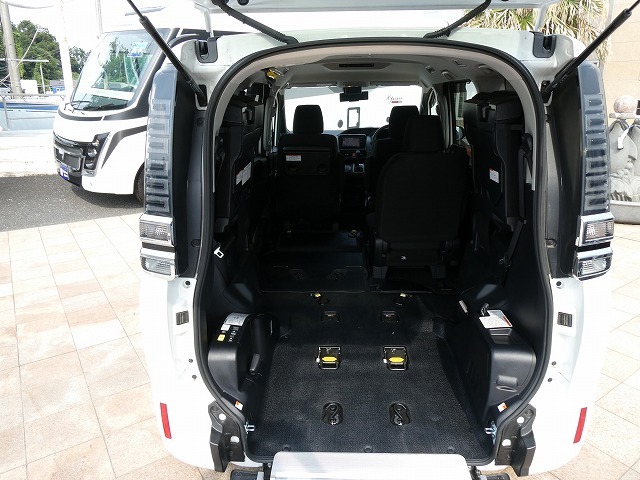 トヨタヴォクシー