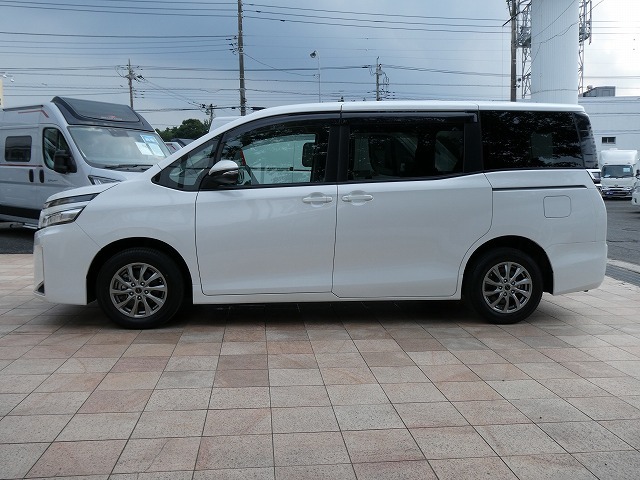 トヨタヴォクシー