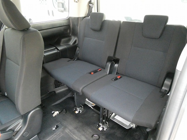 トヨタヴォクシー