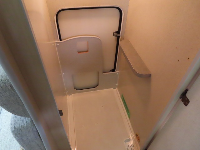 キャンピングカーキャブコン