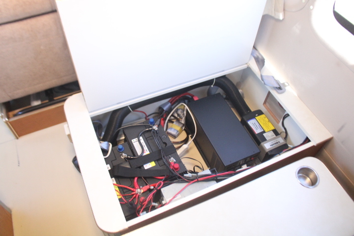 キャンピングカーバンコン