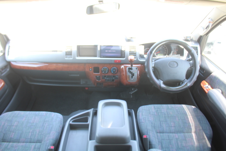 キャンピングカーバンコン