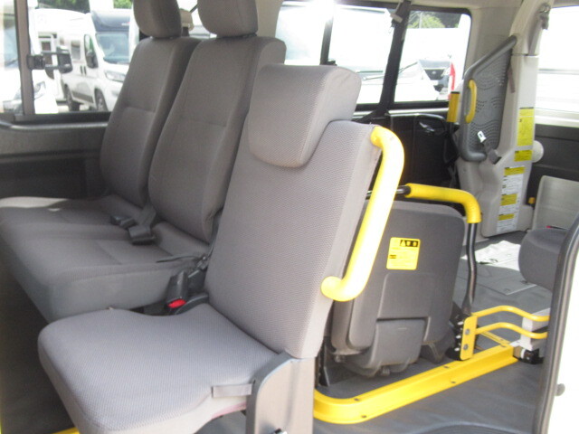 トヨタハイエース