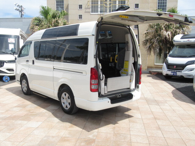 トヨタハイエース