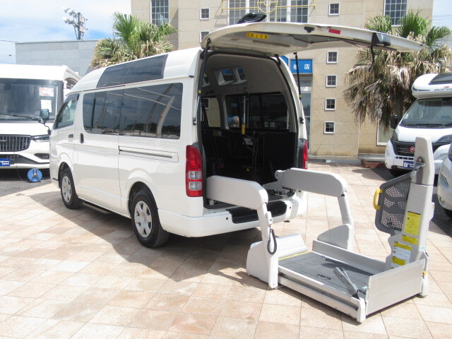 トヨタハイエース