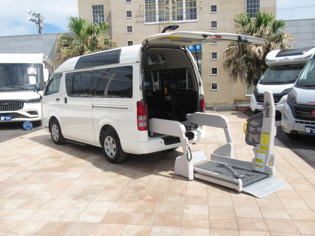 トヨタハイエース