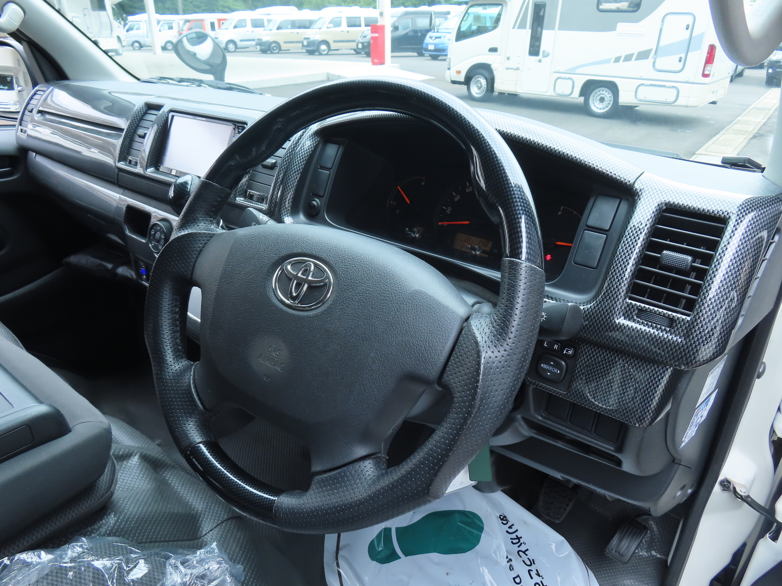 キャンピングカーバンコン