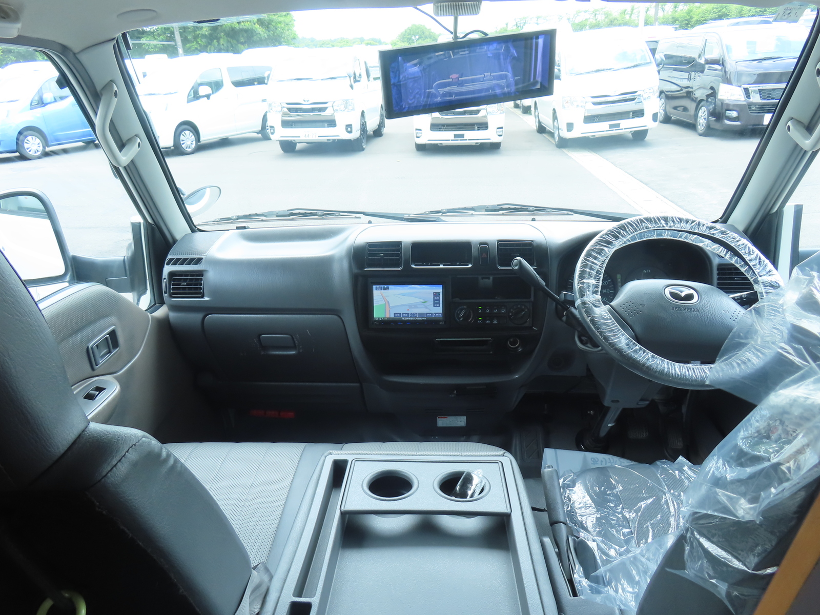 キャンピングカーキャブコン