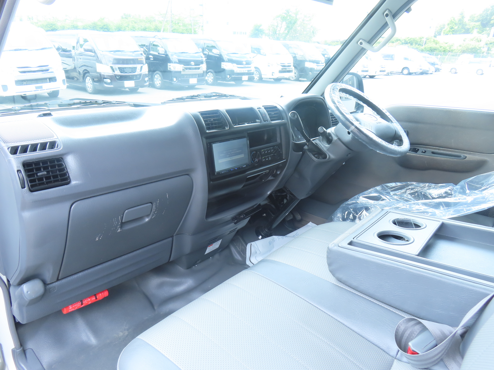 キャンピングカーキャブコン